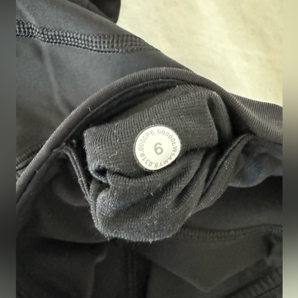 Lululemon All The Right Places Crop II *23" - Picture 8 of 8